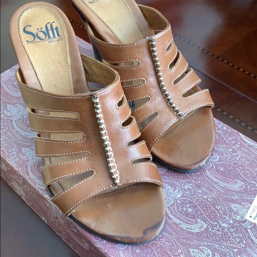 - Sofft shoes . Good condition